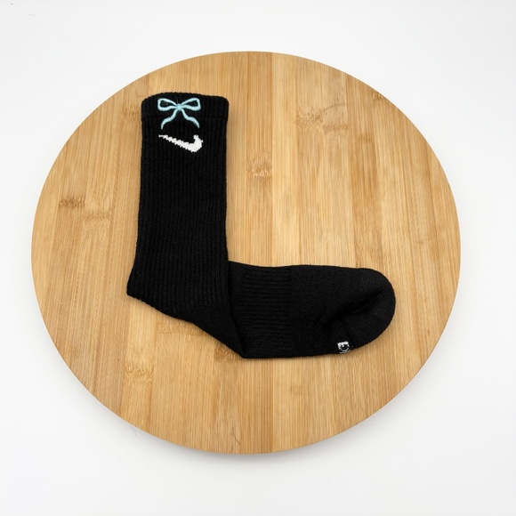 Custom Bow Nike Dri Fit Crew & Ankle Socks - One Pair (Blue, Pink, & Gold) - Picture 4 of 7
